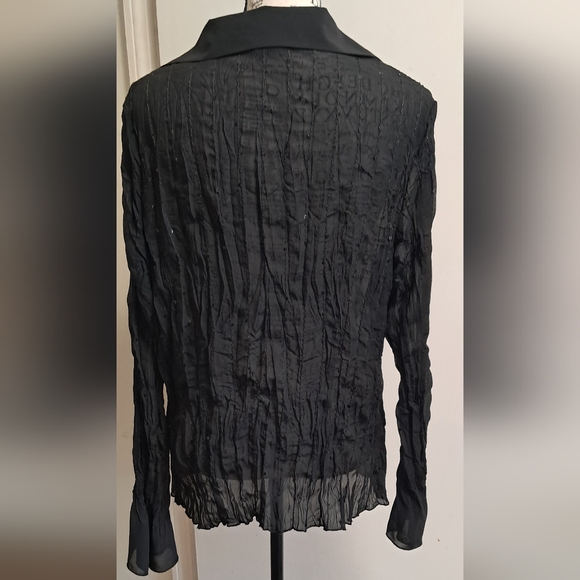 Notations black, ruffled top with sequins. - Picture 8 of 10